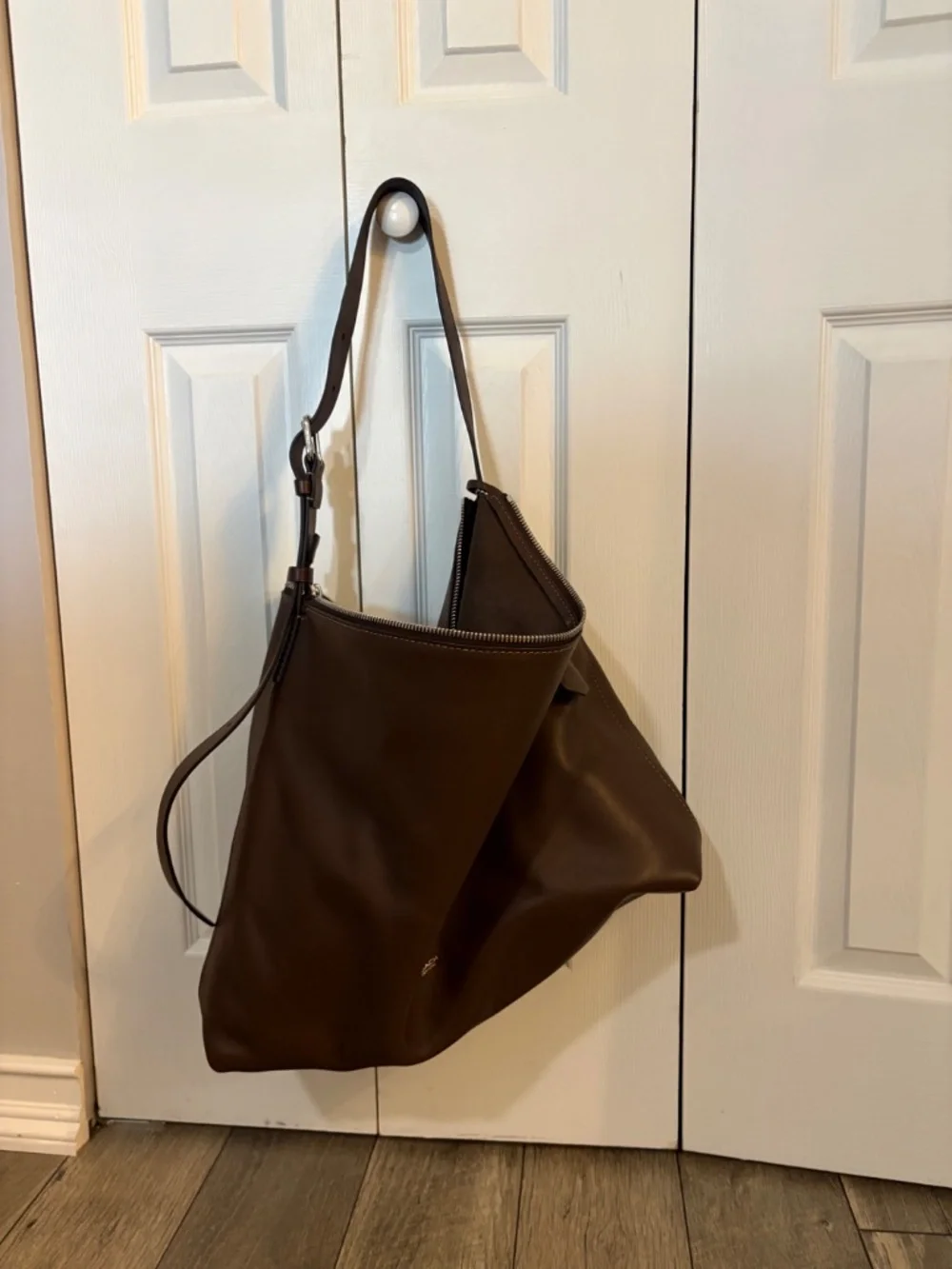 Coach Mott Messenger in Maple